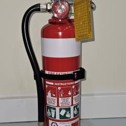 10B Extinguisher With Hose
